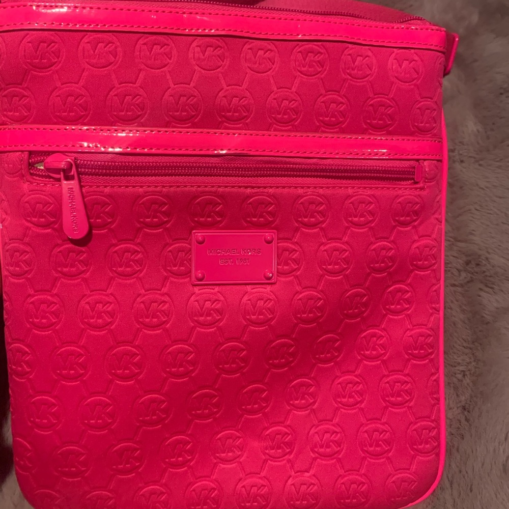 MICHAEL KORS